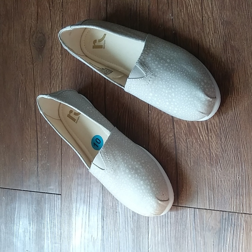 Report Size 10 Women's Shoes